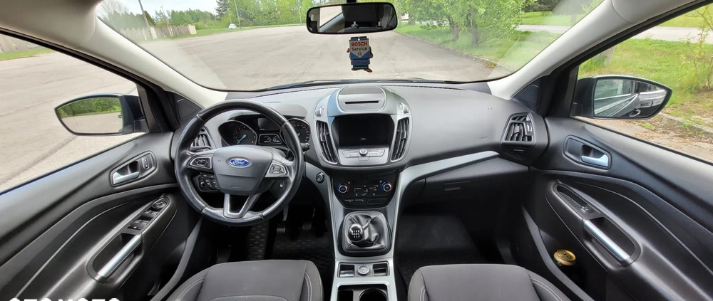 Ford Kuga cena 63500 przebieg: 91600, rok produkcji 2017 z Zawiercie małe 137